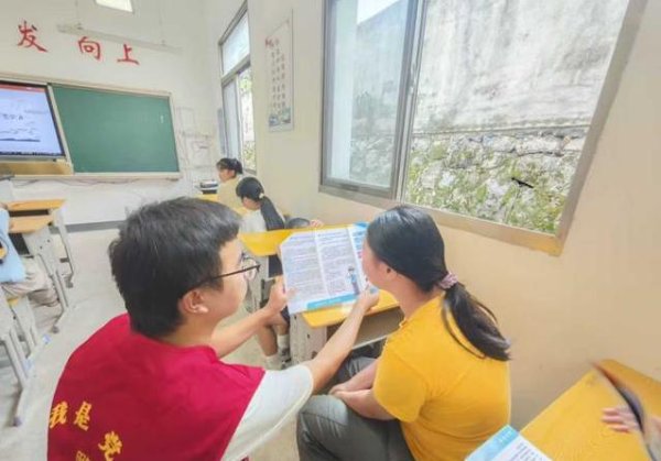 同翔网 开学第一天，孩子学会辨别文化垃圾，校园安全谁来守护？